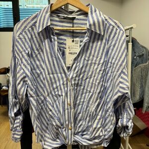 ZARA button up shirt XS